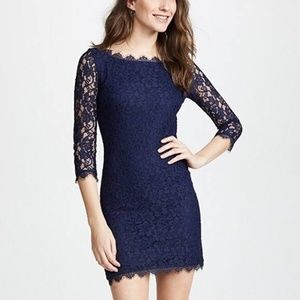 DIANE VON FURSTENBERG Lace Pattern Mini Dress (Size 6)